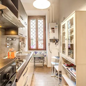 https://balestrari-palace.it-romehotels.com